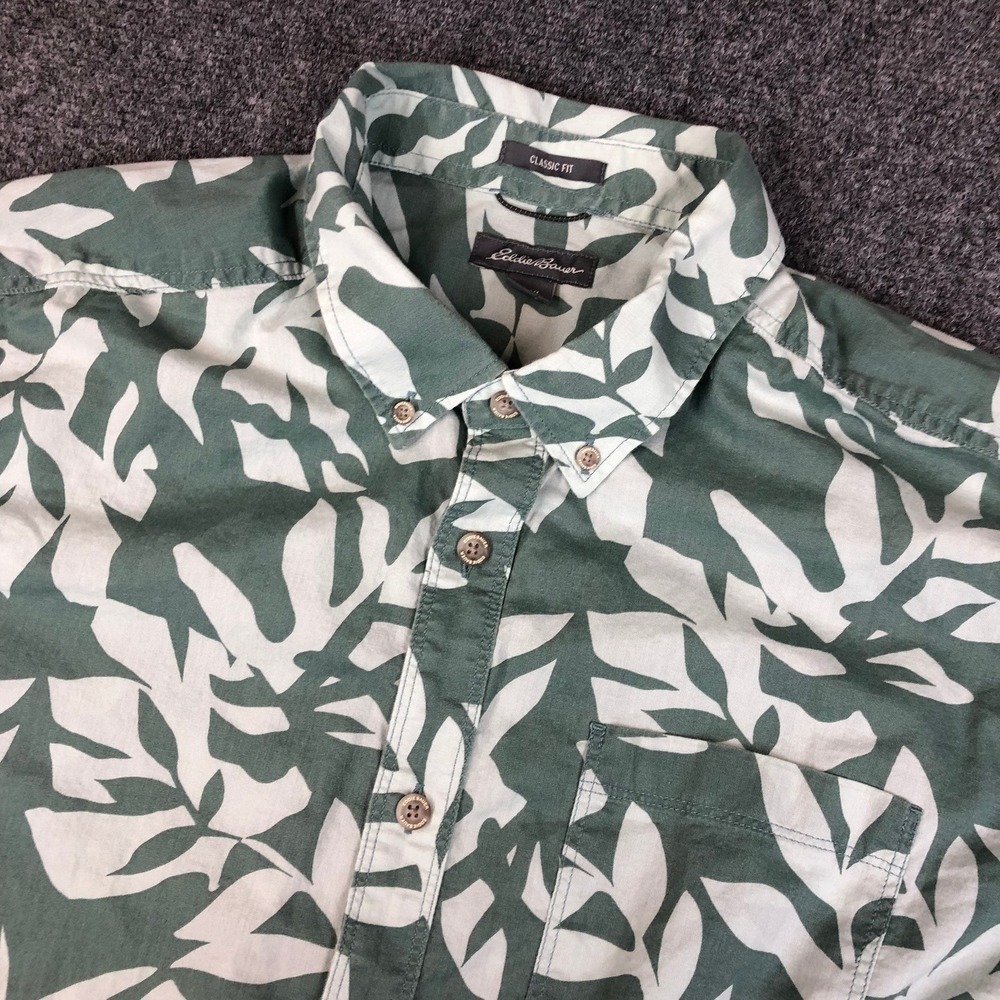 Eddie Bauer Classic Fit Tropical Leaf Print Short Sleeve Button Up Shirt XL